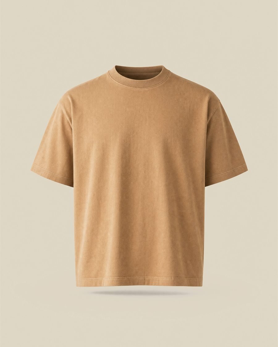 Playera Sello en camel, heavyweight de silueta boxy